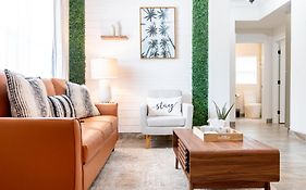 Sole Suite #1-2 Min To Beach-Patio & Courtyard