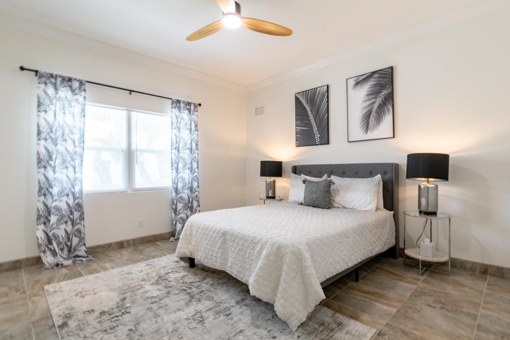 Sole Suite #1-2 Min To Beach-Patio & Courtyard Cocoa Beach Exterior photo