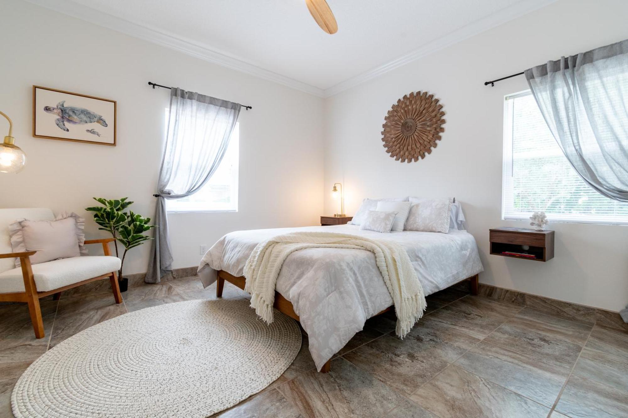 Sole Suite #1-2 Min To Beach-Patio & Courtyard Cocoa Beach Exterior photo